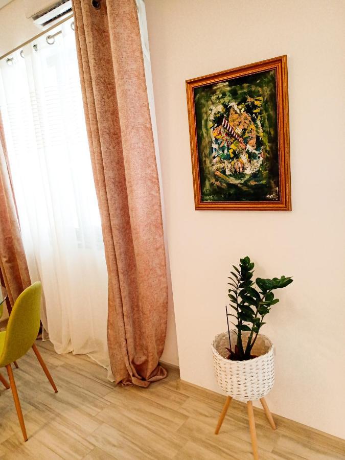 Ric Apartament Navodari Exterior photo